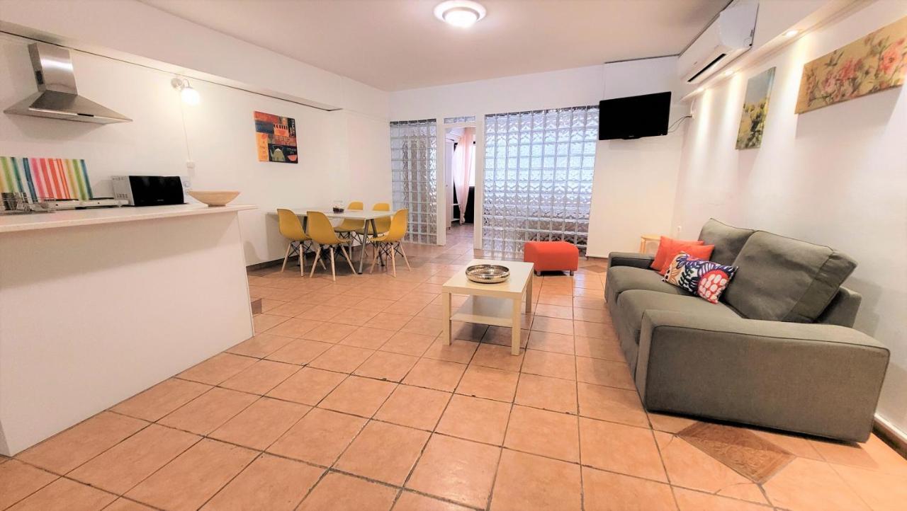 Driopon Apartment Aten Exteriör bild